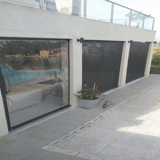 Cerramiento con combinación de telas
